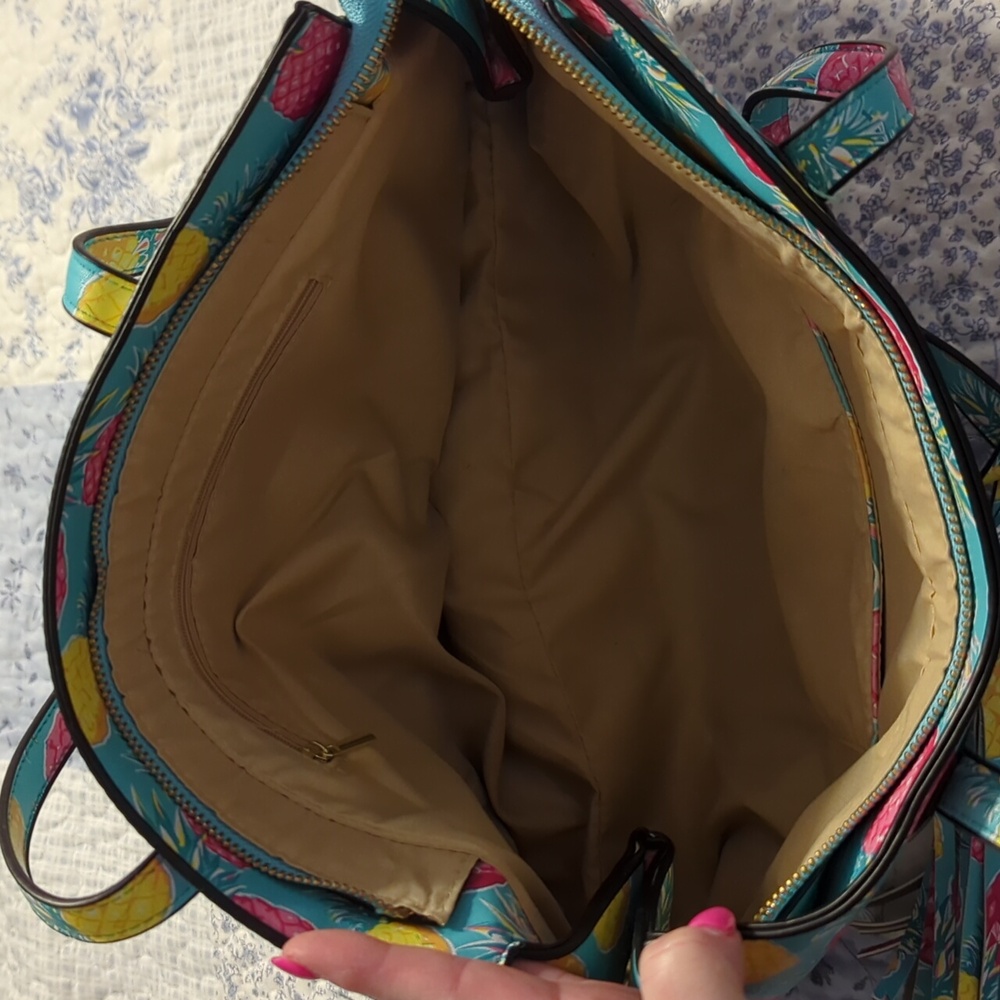 Purse - Picture 4 of 8
